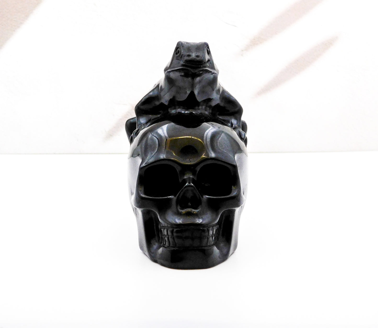 Black Obsidian Lizard Skull